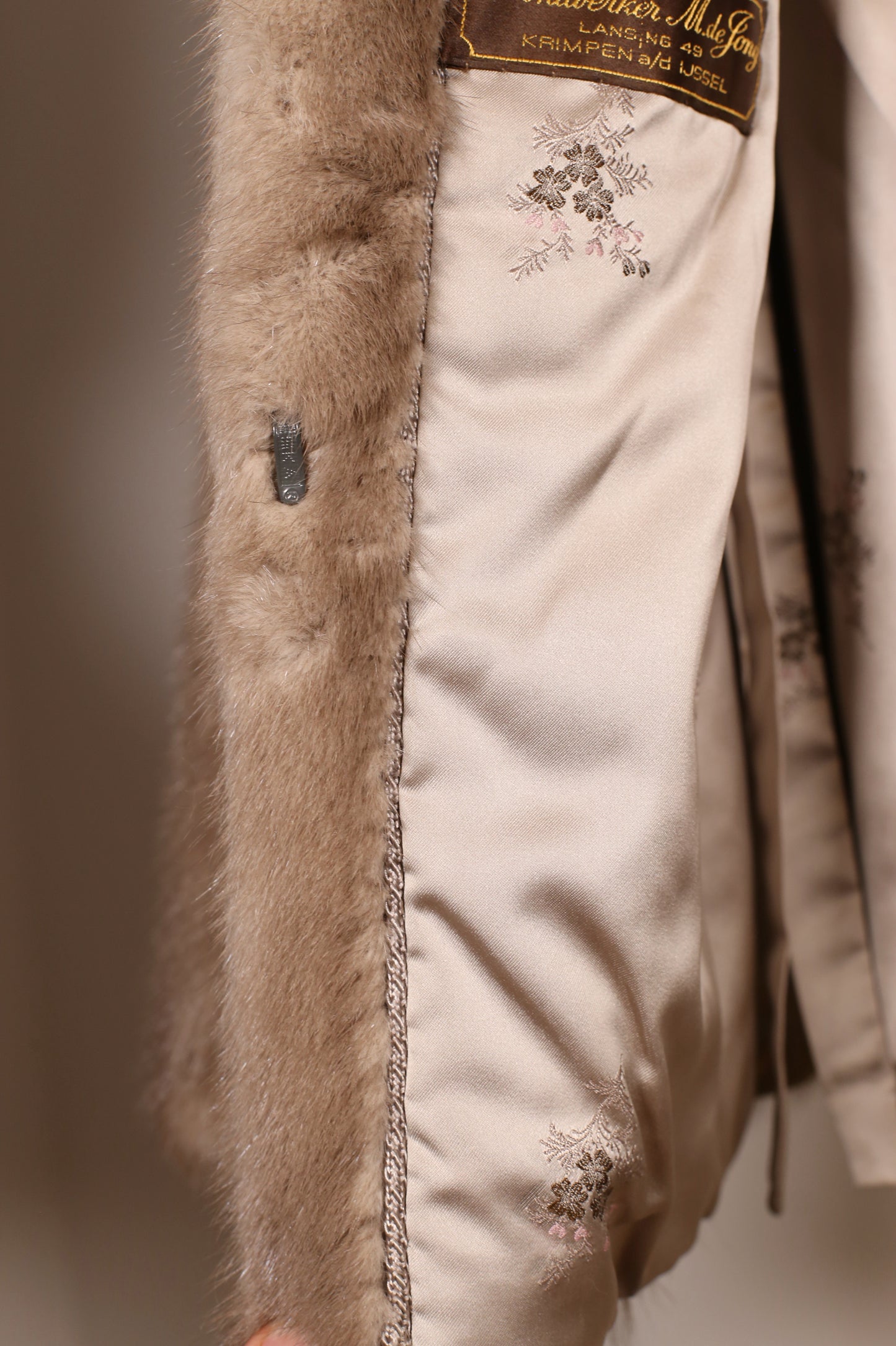 Grey-Toned Saga Mink Jacket "Merve"