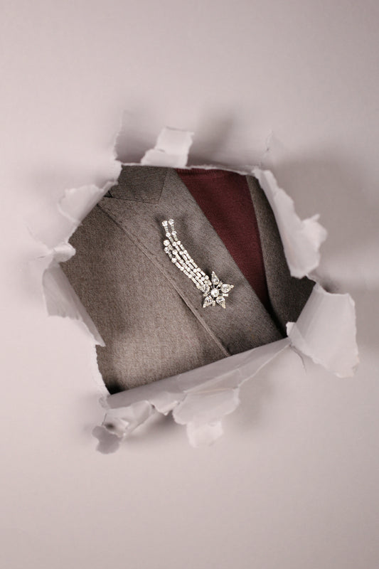 Louise de Chanterelle Vintage Brooch