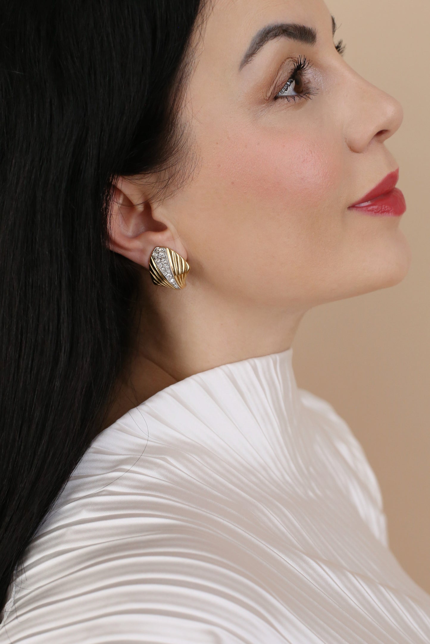 Alina Vintage Pavé Shell Clip Earrings