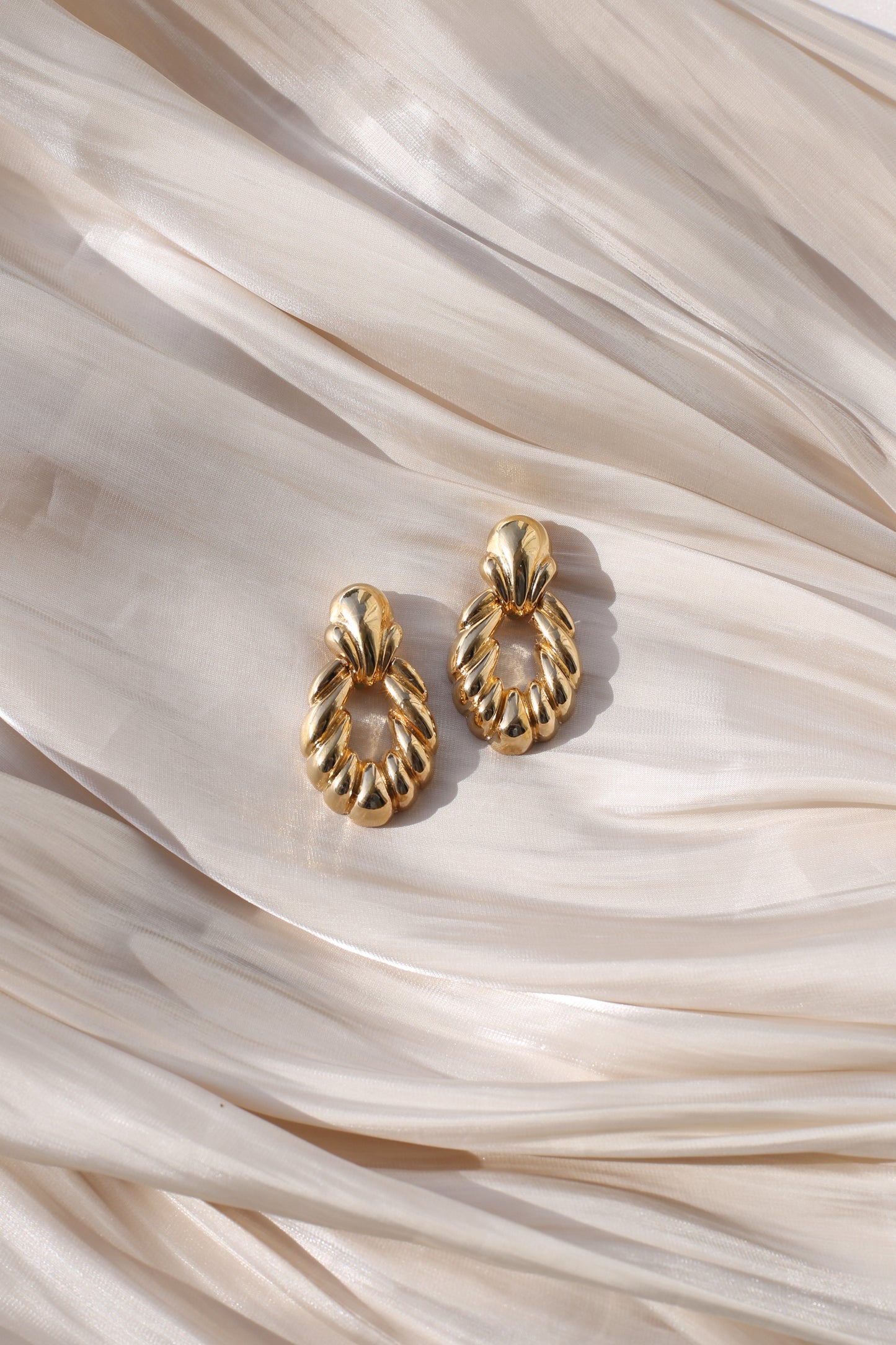 Aurelia Vintage Twisted Rope Clip Earrings