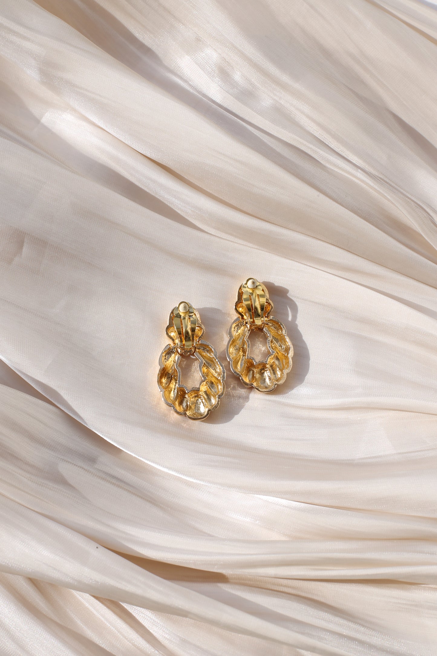 Aurelia Vintage Twisted Rope Clip Earrings