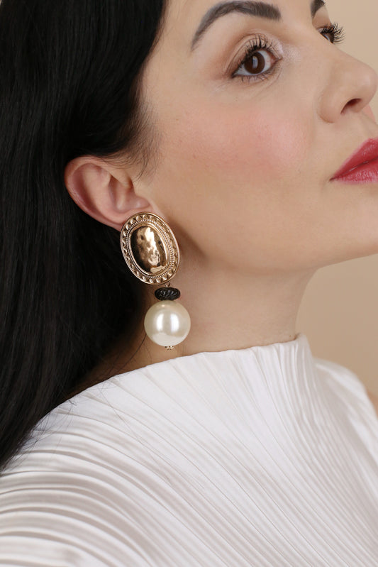 Aveline Vintage Pearl Drop Clip Earrings