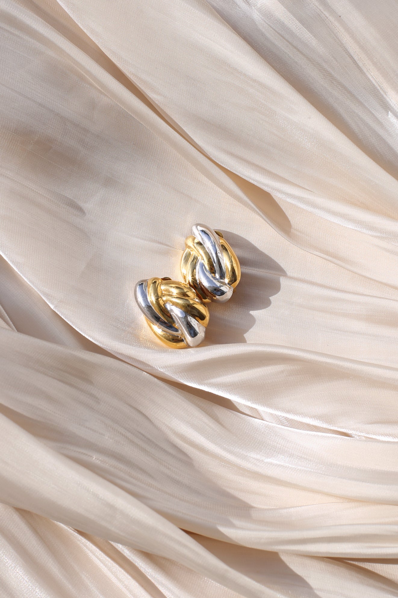 Flora Vintage Two-Tone Knot Clip Earrings