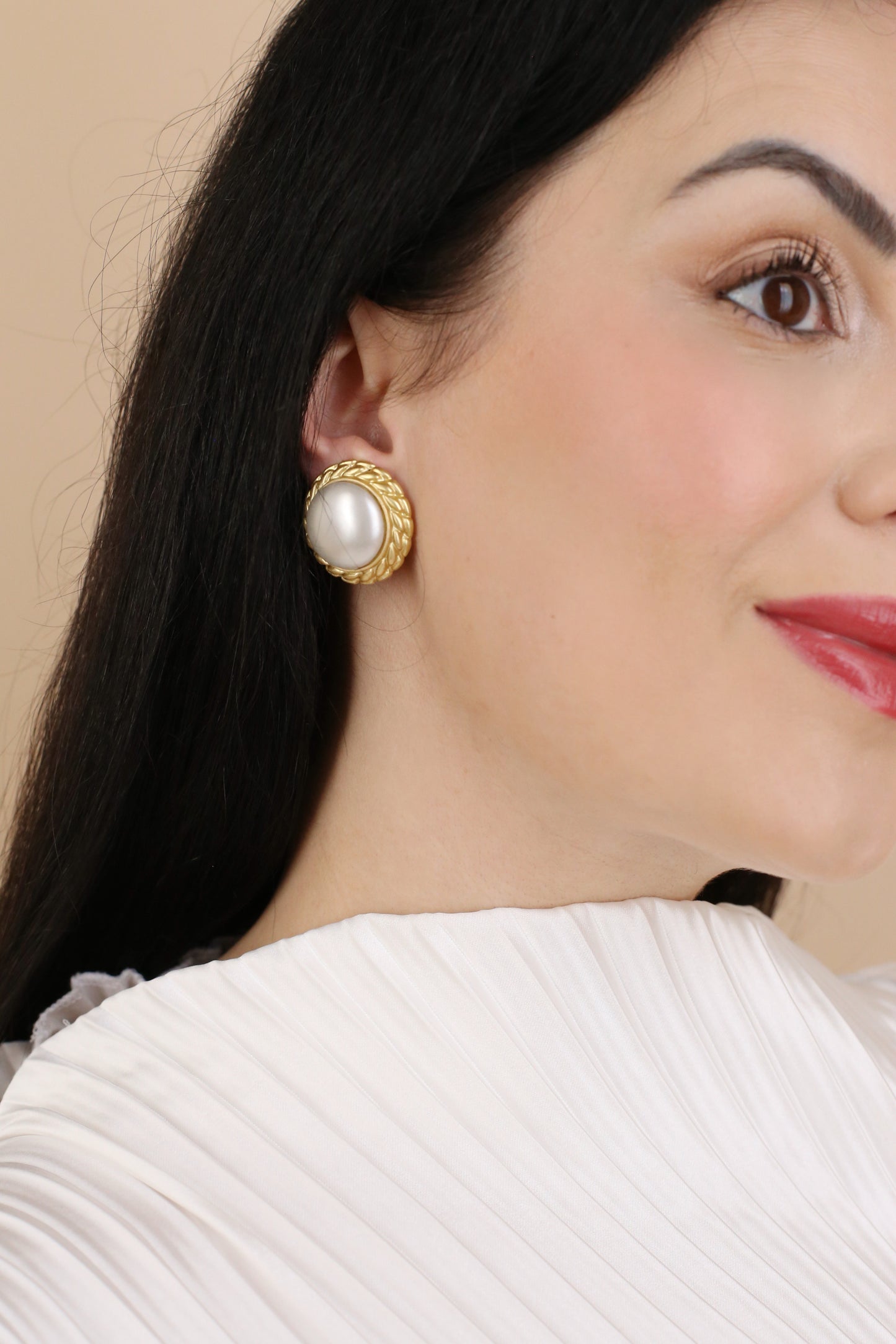 Gaia Vintage Rope-Frame Pearl Clip Earrings