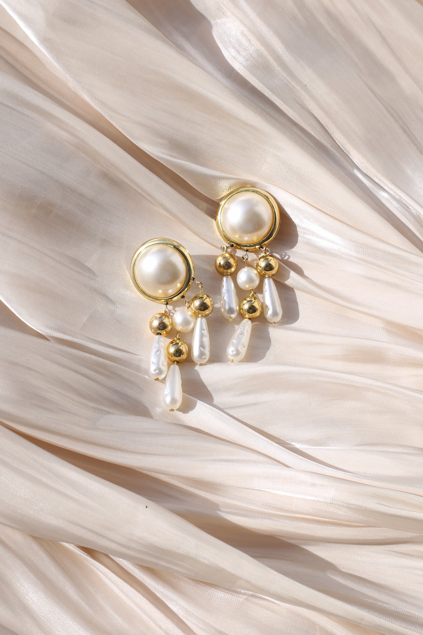 Isolde Vintage Pearl Chandelier Clip Earrings