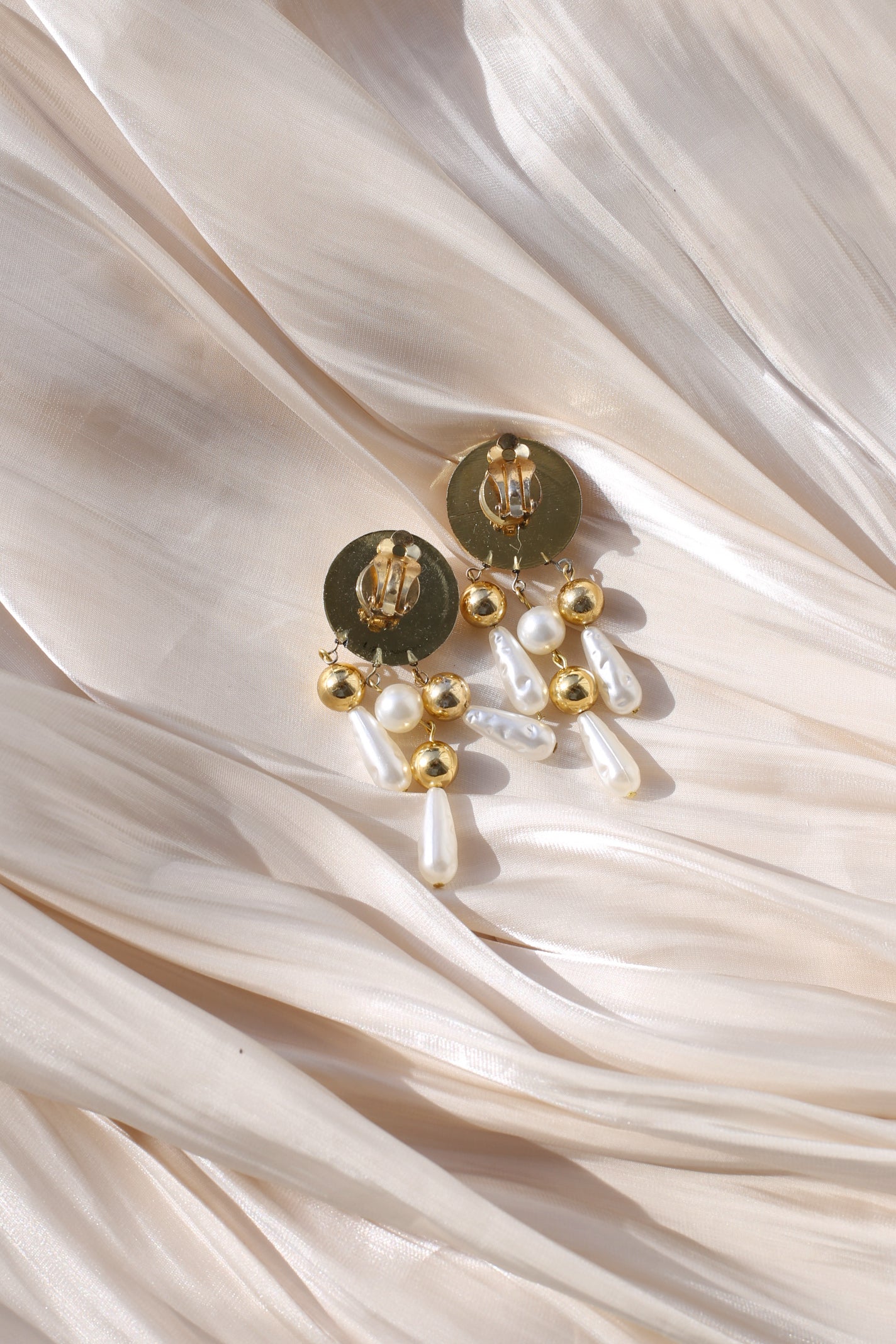 Isolde Vintage Pearl Chandelier Clip Earrings