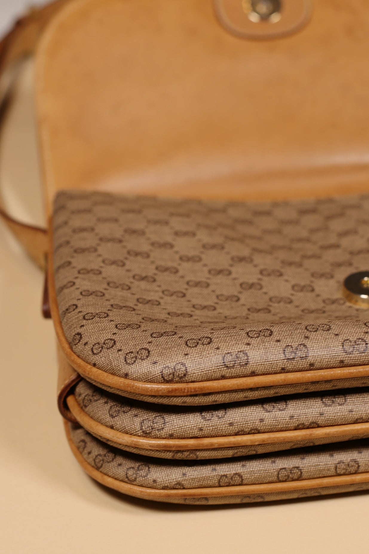 Vintage Gucci 80s - Canvas Bag with Guccissima Logo